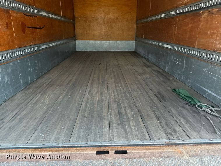 image for item DH8629 2013 Freightliner Business Class M2 box truck