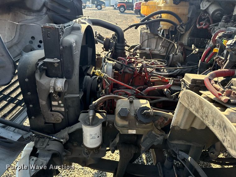 image for item DH8629 2013 Freightliner Business Class M2 box truck