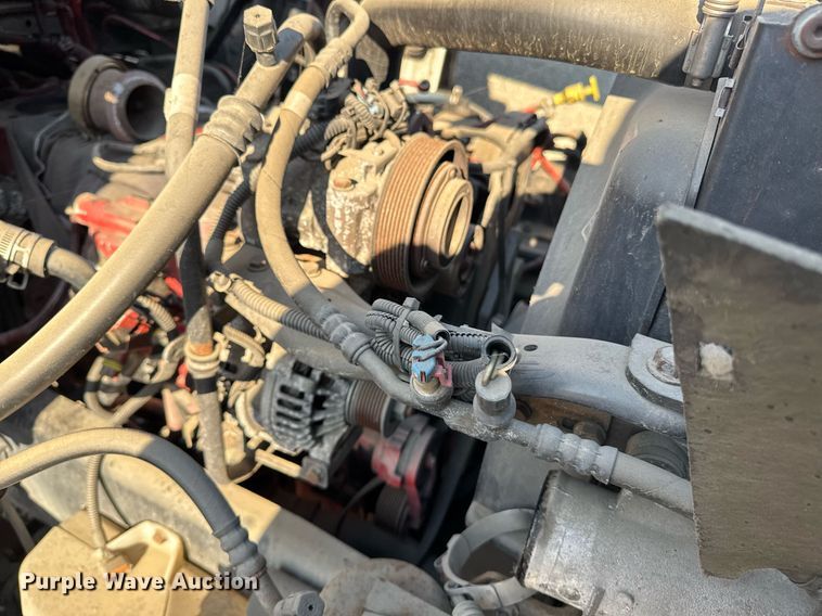 image for item DH8629 2013 Freightliner Business Class M2 box truck