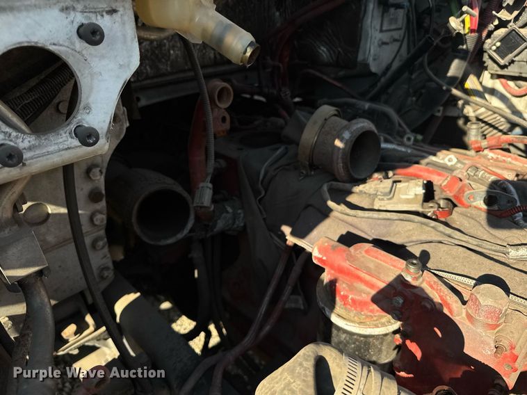 image for item DH8629 2013 Freightliner Business Class M2 box truck