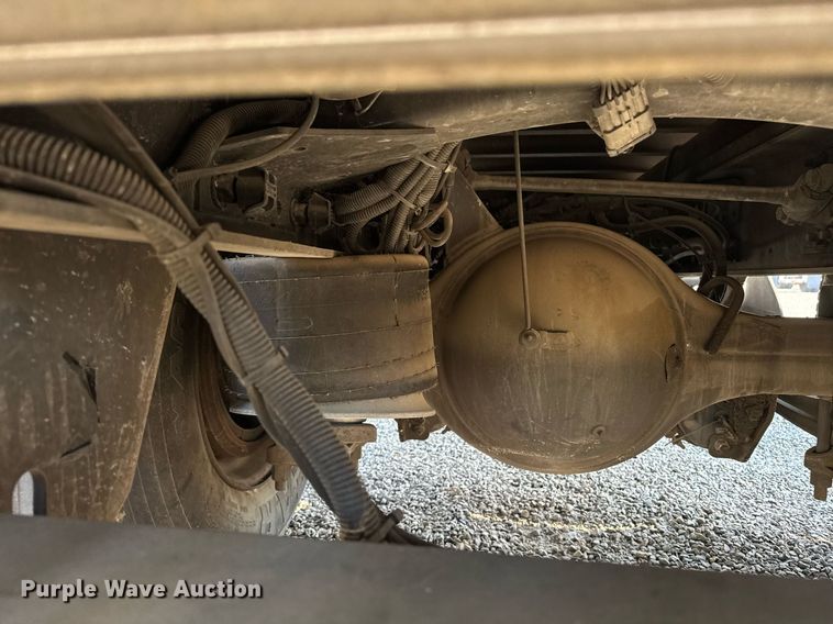 image for item DH8629 2013 Freightliner Business Class M2 box truck