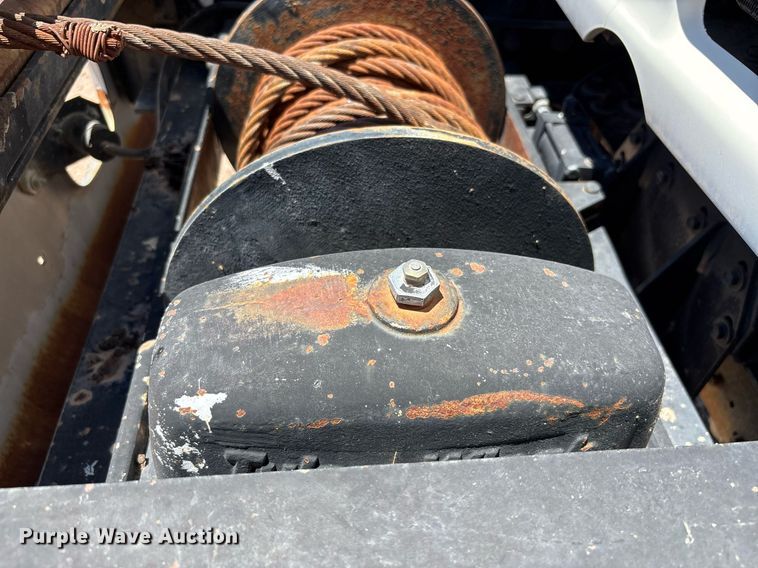 image for item DH8655 1997 Ford LT9501 semi truck