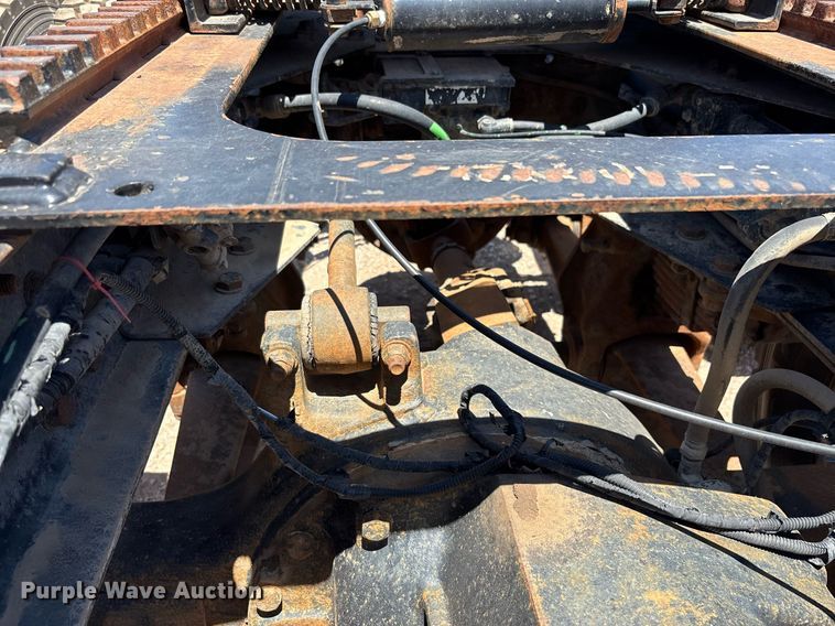 image for item DH8655 1997 Ford LT9501 semi truck