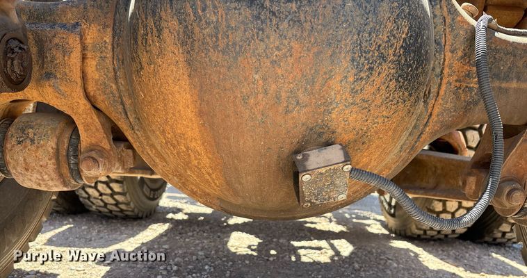 image for item DH8655 1997 Ford LT9501 semi truck