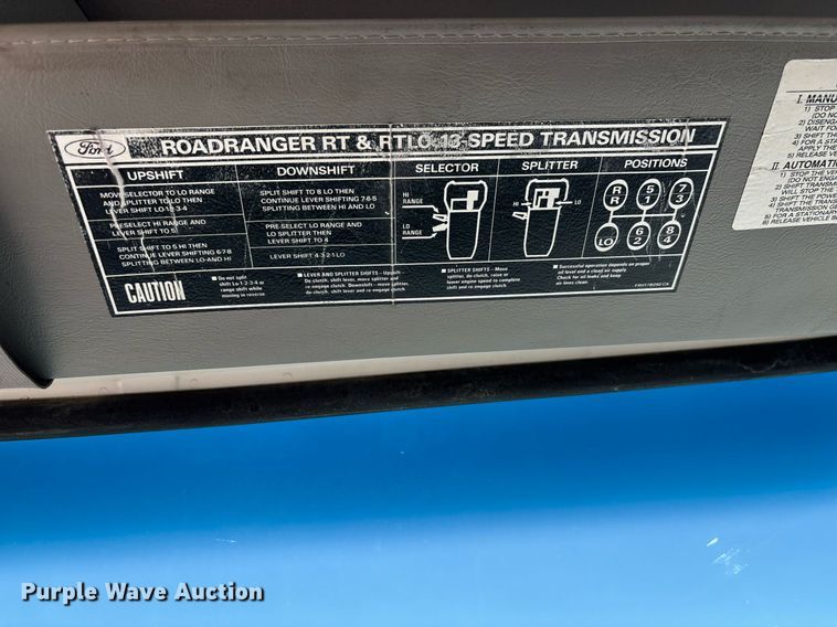 image for item DH8655 1997 Ford LT9501 semi truck