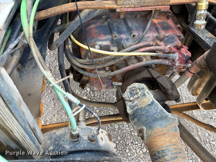 image for item DH8655 1997 Ford LT9501 semi truck