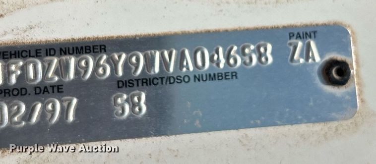 image for item DH8655 1997 Ford LT9501 semi truck