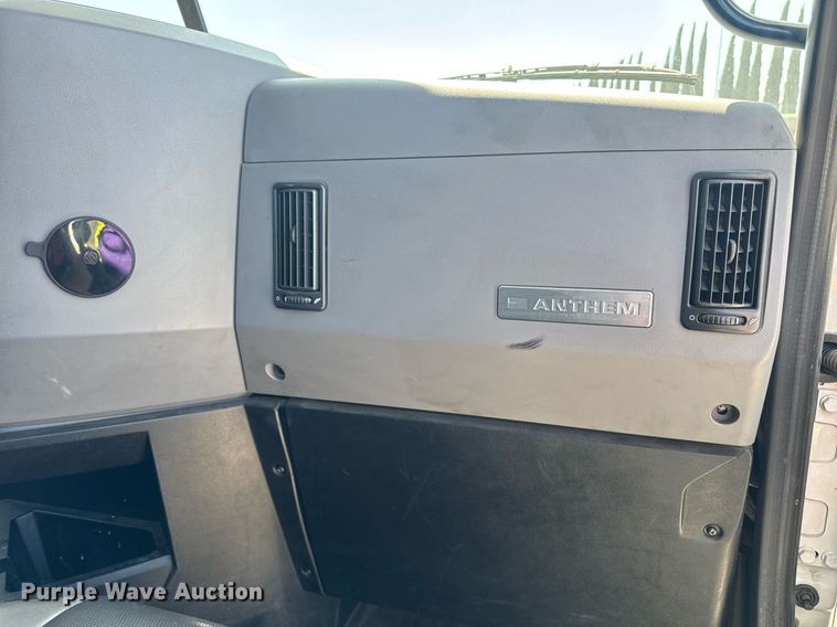 image for item DH8662 2020 Mack Anthem AN64T semi truck