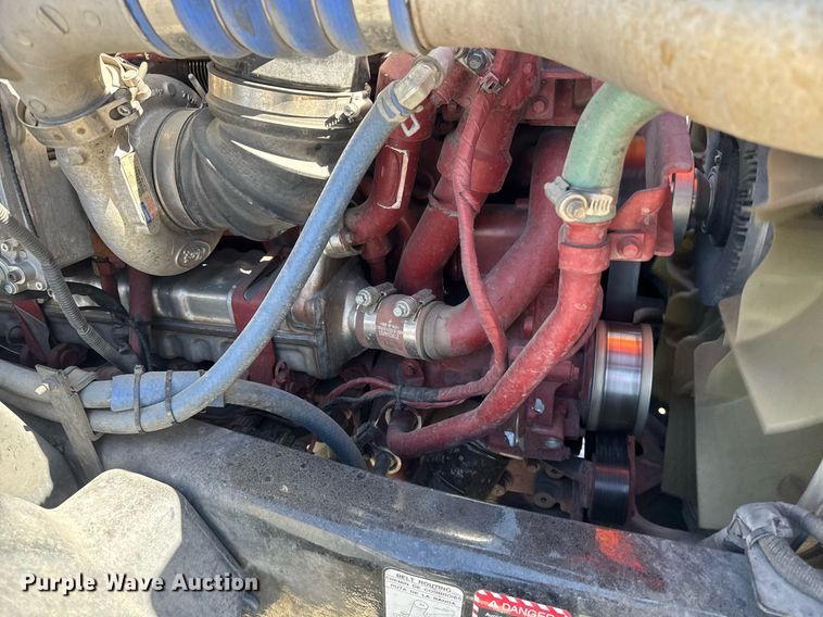 image for item DH8662 2020 Mack Anthem AN64T semi truck