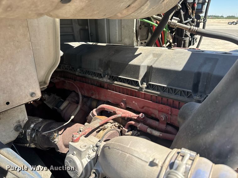 image for item DH8662 2020 Mack Anthem AN64T semi truck