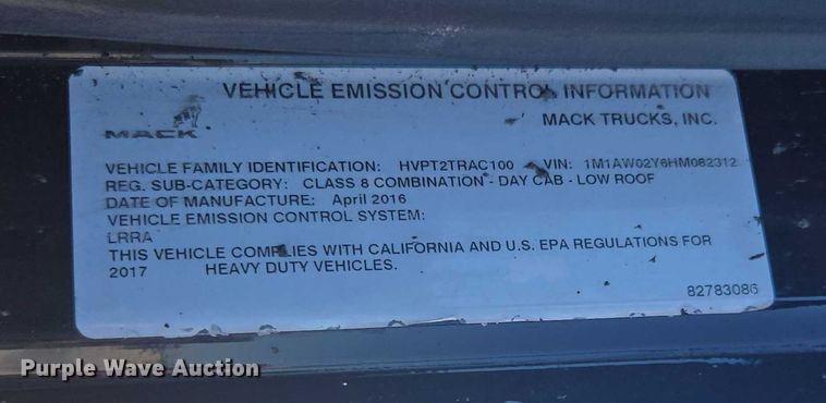 image for item DH8668 2017 Mack CXU613 semi truck