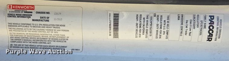 image for item DH8669 2016 Kenworth T880 semi truck