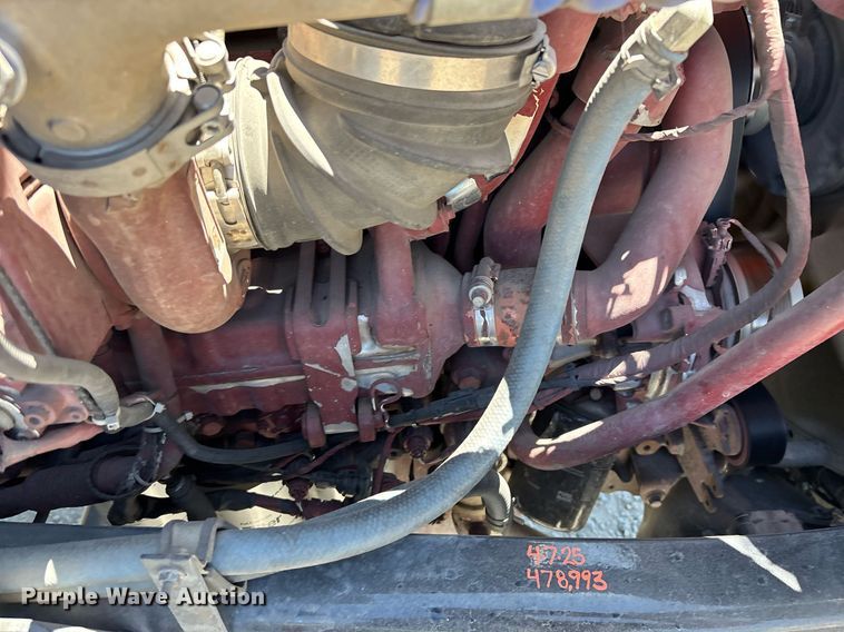 image for item DH8670 2018 Mack CXU613 semi truck