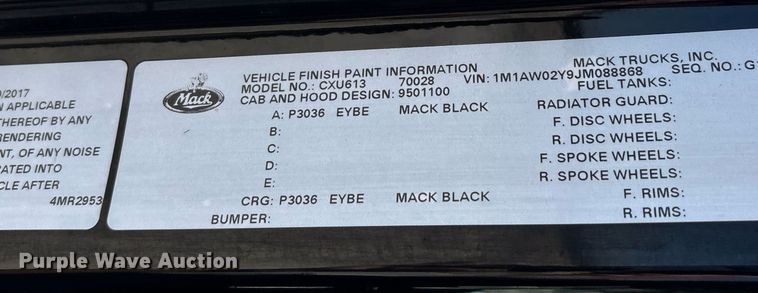 image for item DH8670 2018 Mack CXU613 semi truck