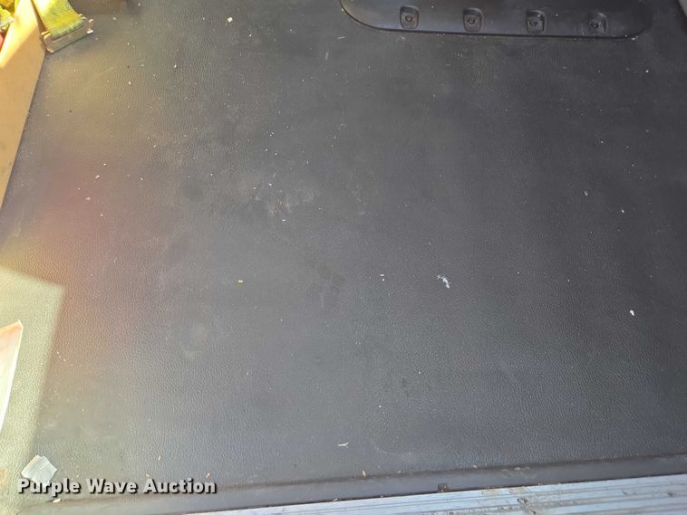 image for item DH8678 2016 Kenworth T880 semi truck