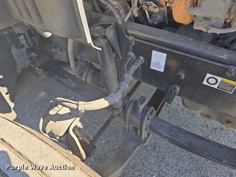 image for item DH8678 2016 Kenworth T880 semi truck