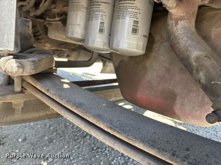 image for item DH8679 2018 Mack CXU613 semi truck