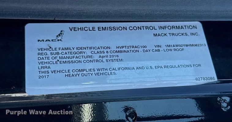 image for item DH8681 2017 Mack CXU613 semi truck