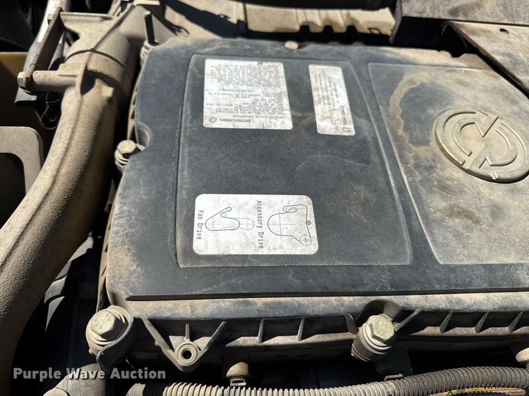 image for item DH8682 2013 Freightliner Business Class M2 semi truck