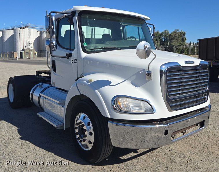 CAMIóN 2013 FREIGHTLINER