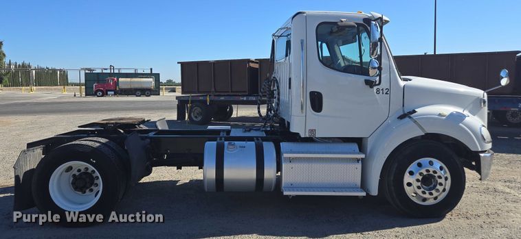 CAMIóN 2013 FREIGHTLINER