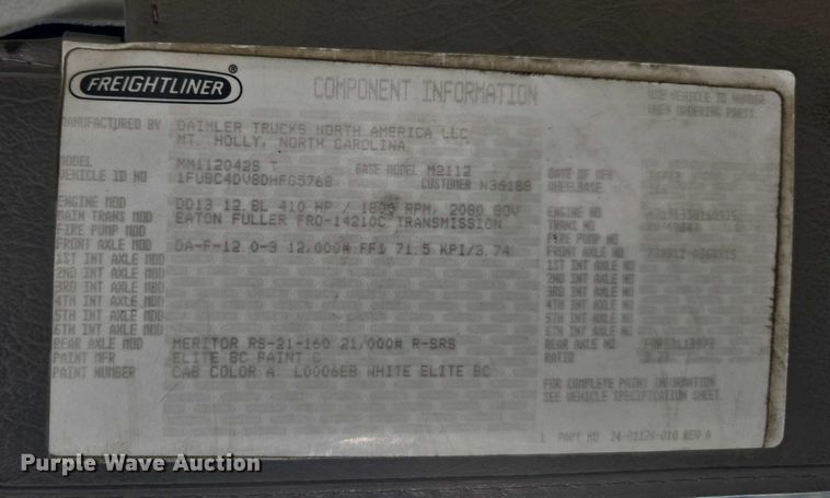 image for item DH8683 2013 Freightliner Business Class M2 semi truck