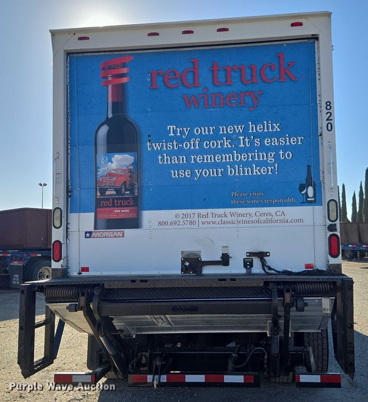 image for item DH8684 2014 Freightliner Business Class M2 box truck