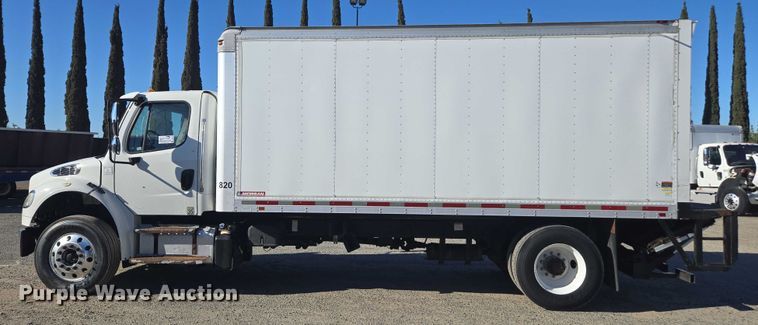 image for item DH8684 2014 Freightliner Business Class M2 box truck