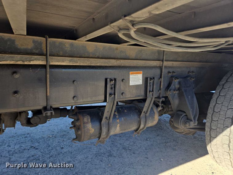 image for item DH8684 2014 Freightliner Business Class M2 box truck