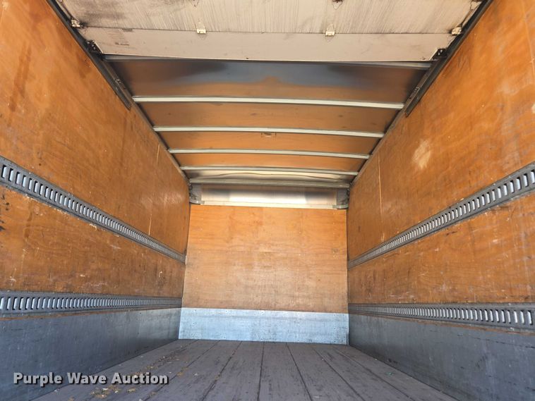 image for item DH8684 2014 Freightliner Business Class M2 box truck