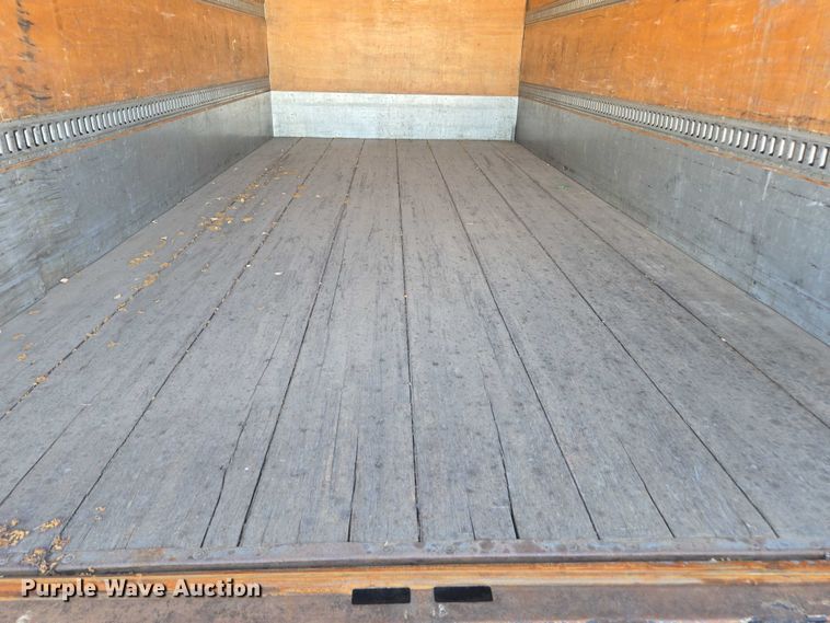 image for item DH8684 2014 Freightliner Business Class M2 box truck