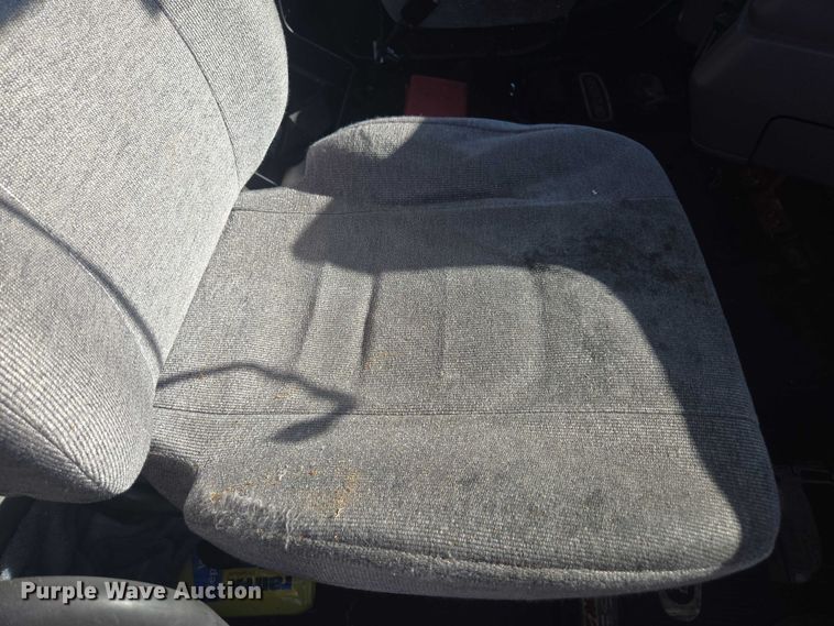 image for item DH8684 2014 Freightliner Business Class M2 box truck