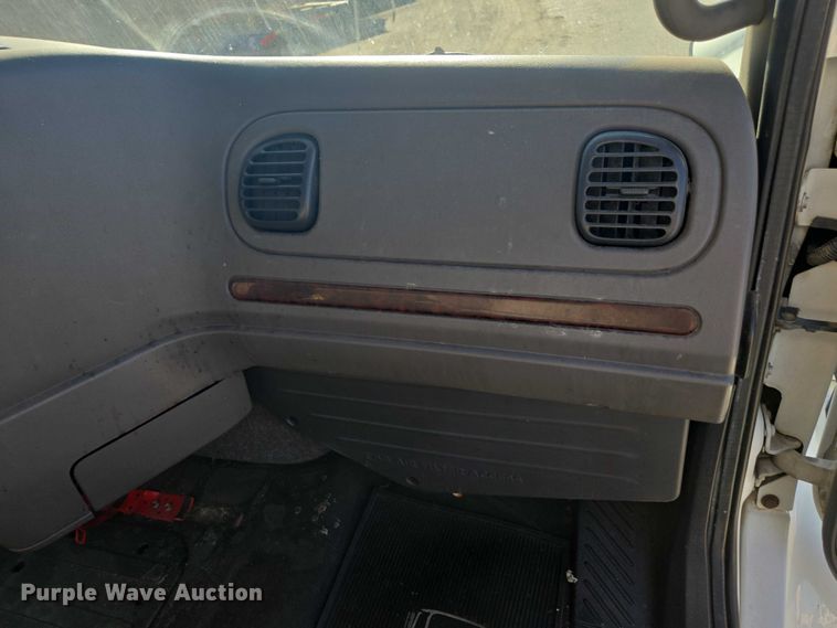 image for item DH8684 2014 Freightliner Business Class M2 box truck