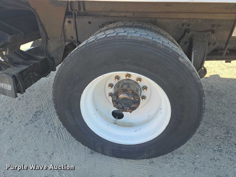 image for item DH8684 2014 Freightliner Business Class M2 box truck