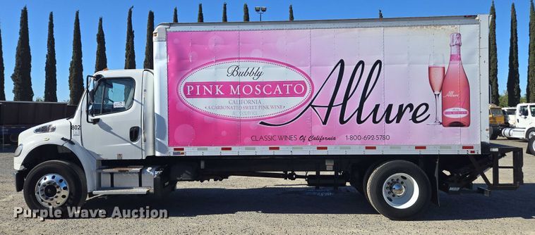 image for item DH8685 2013 Freightliner Business Class M2 box truck