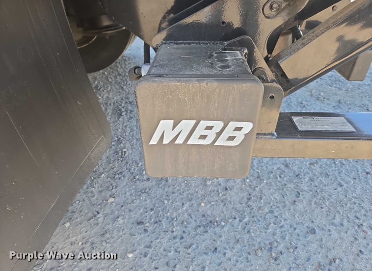 image for item DH8685 2013 Freightliner Business Class M2 box truck