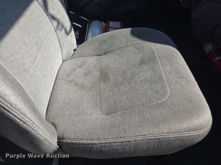 image for item DH8685 2013 Freightliner Business Class M2 box truck