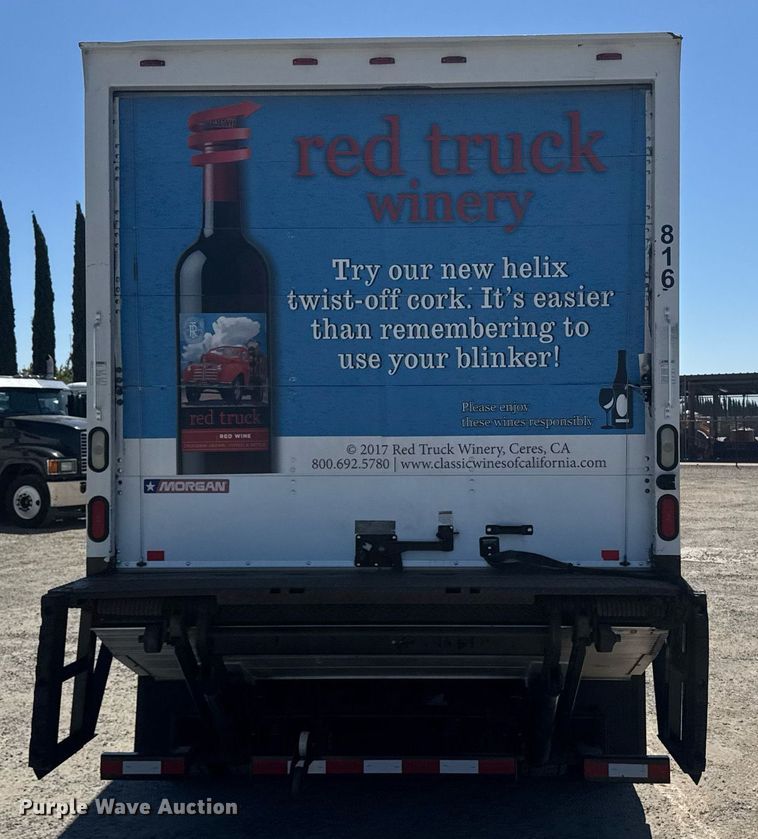 image for item DH8686 2014 Freightliner Business Class M2 box truck