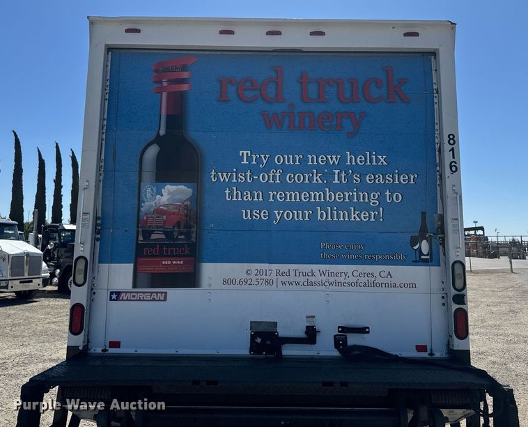 image for item DH8686 2014 Freightliner Business Class M2 box truck