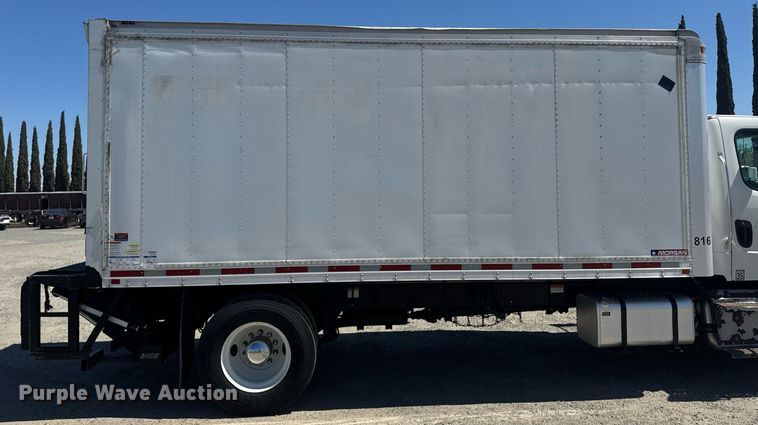 image for item DH8686 2014 Freightliner Business Class M2 box truck