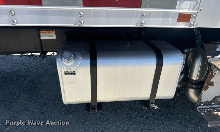 image for item DH8686 2014 Freightliner Business Class M2 box truck