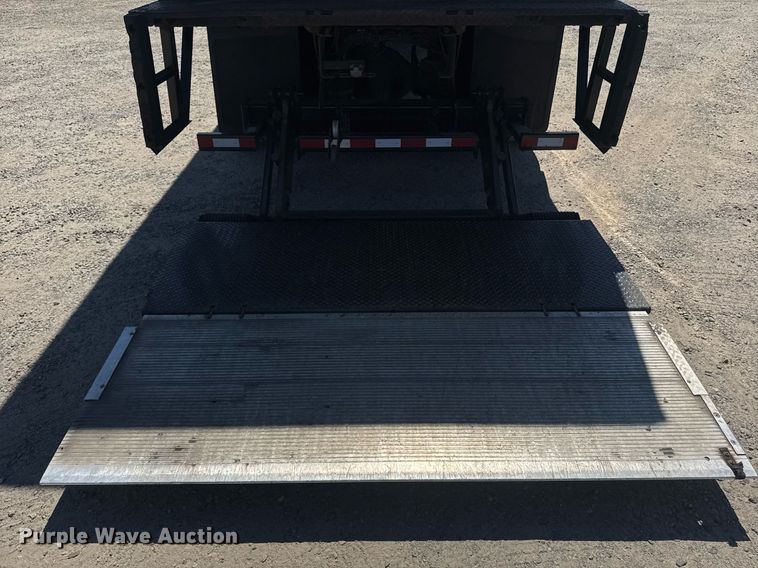 image for item DH8686 2014 Freightliner Business Class M2 box truck