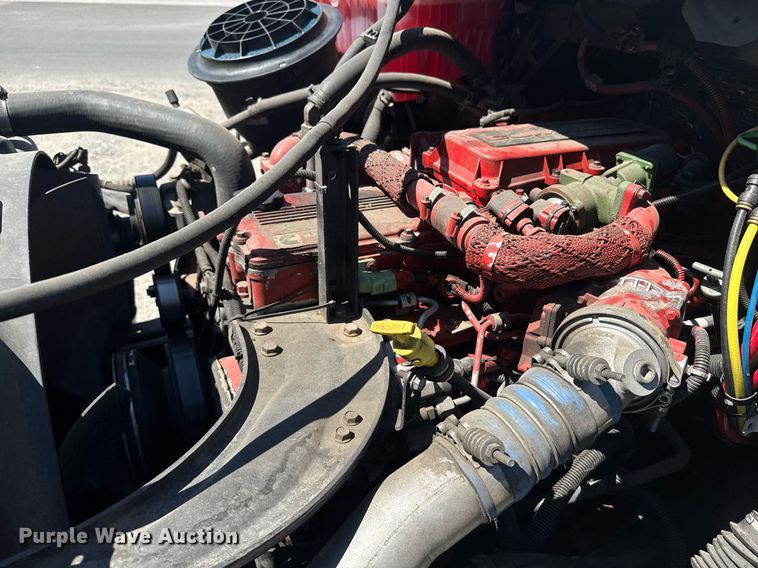 image for item DH8686 2014 Freightliner Business Class M2 box truck