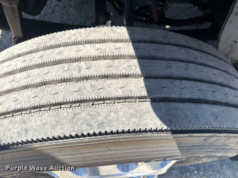 image for item DH8686 2014 Freightliner Business Class M2 box truck