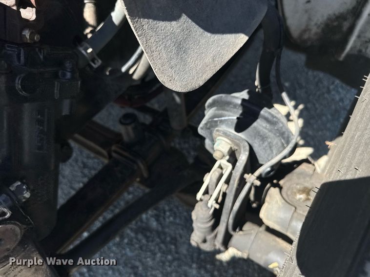 image for item DH8686 2014 Freightliner Business Class M2 box truck