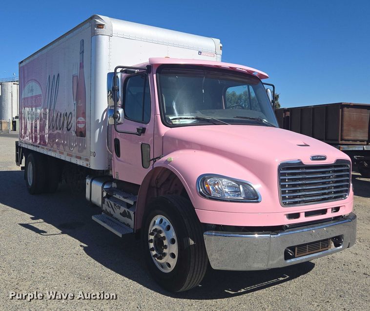 image for item DH8687 2013 Freightliner Business Class M2 box truck