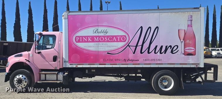 image for item DH8687 2013 Freightliner Business Class M2 box truck