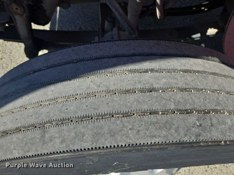 image for item DH8687 2013 Freightliner Business Class M2 box truck