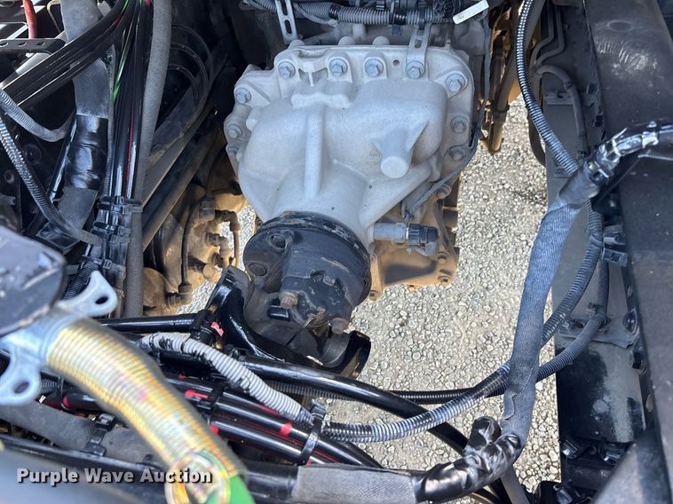 image for item DH8688 2020 Mack Anthem AN64T semi truck