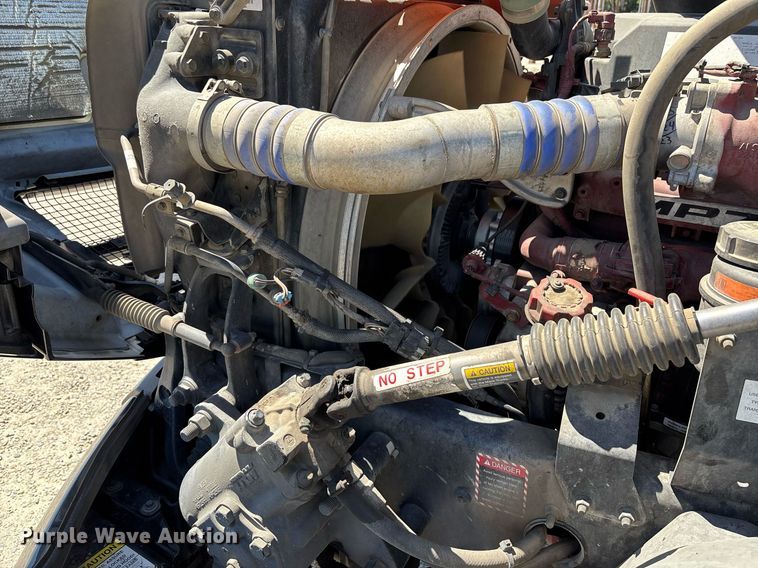 image for item DH8688 2020 Mack Anthem AN64T semi truck